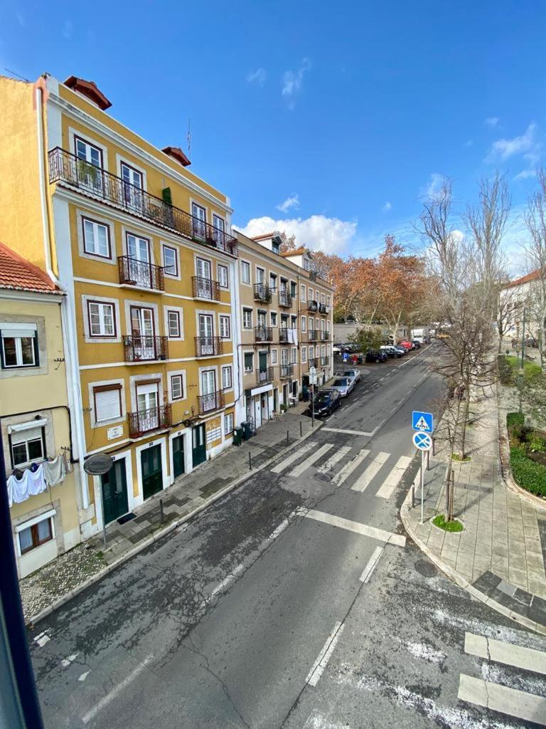 Exuberante Refugio No Centro De Lisboa Apartment Luaran gambar