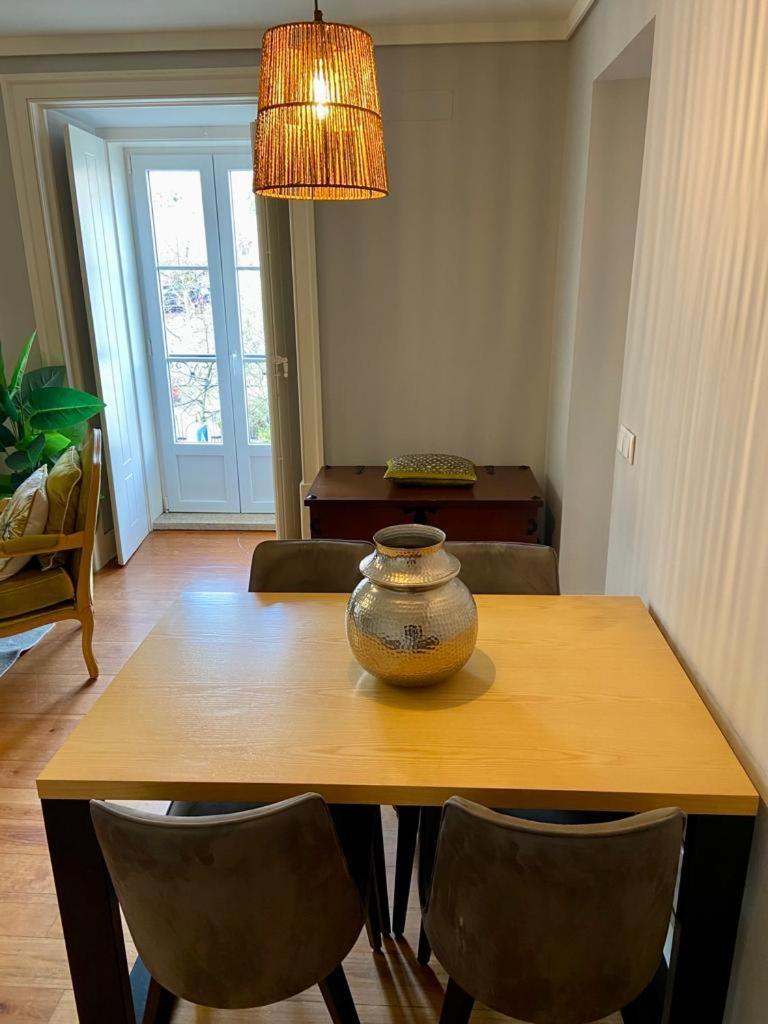 Exuberante Refugio No Centro De Lisboa Apartment Luaran gambar