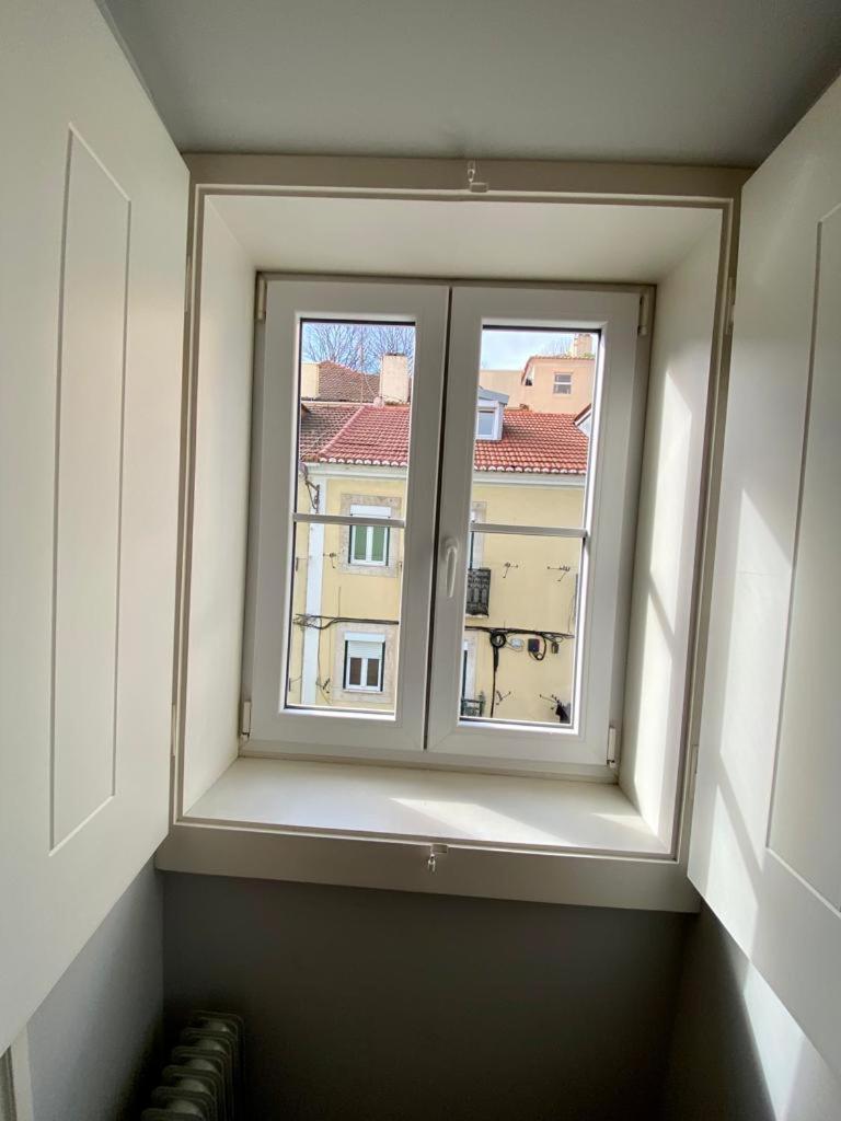 Exuberante Refugio No Centro De Lisboa Apartment Luaran gambar